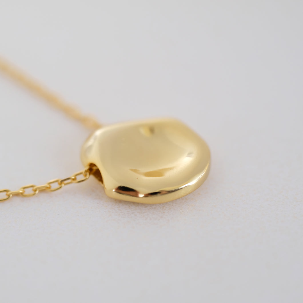 Concave Round Disc Pendant Necklace